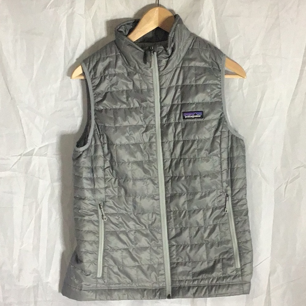 Womens Patagonia puffer vest